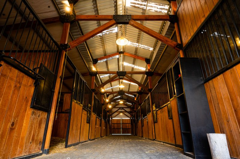 Horse Stall Repair in Conroe, TX